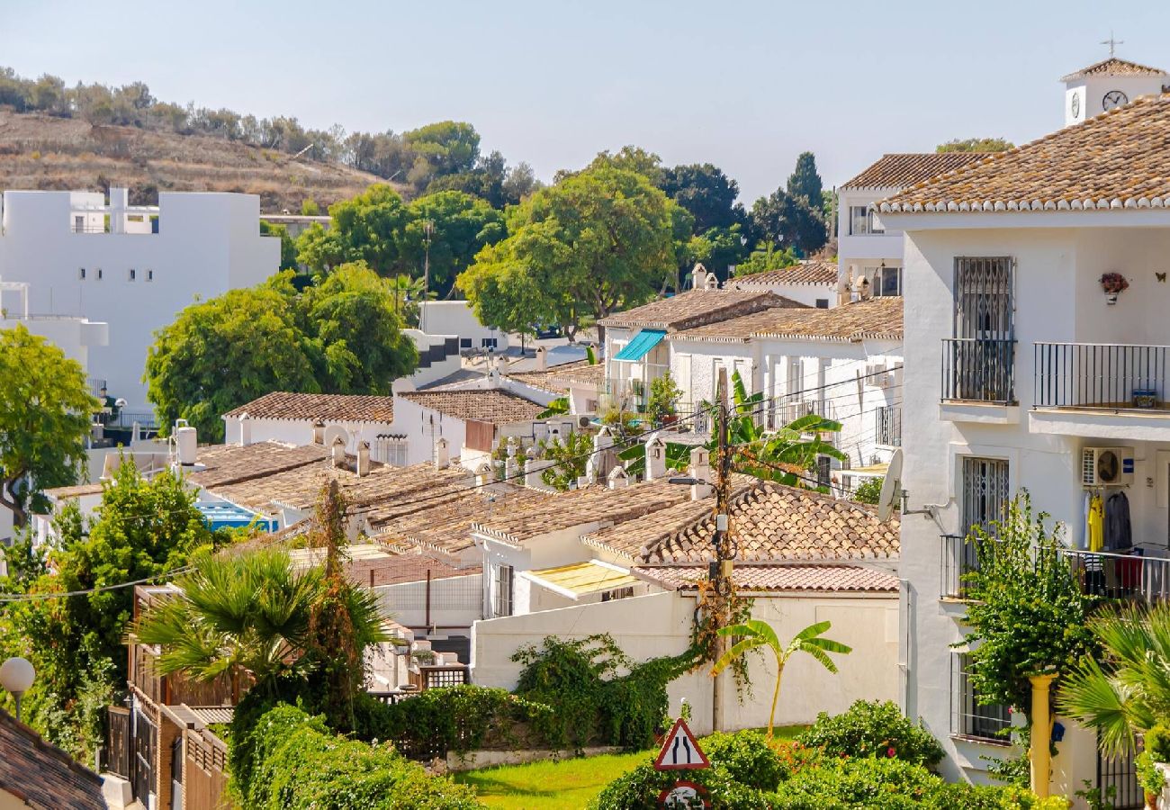 Lejlighed i Fuengirola - Gå nemt til Strand, Restauranter, shops og toget 