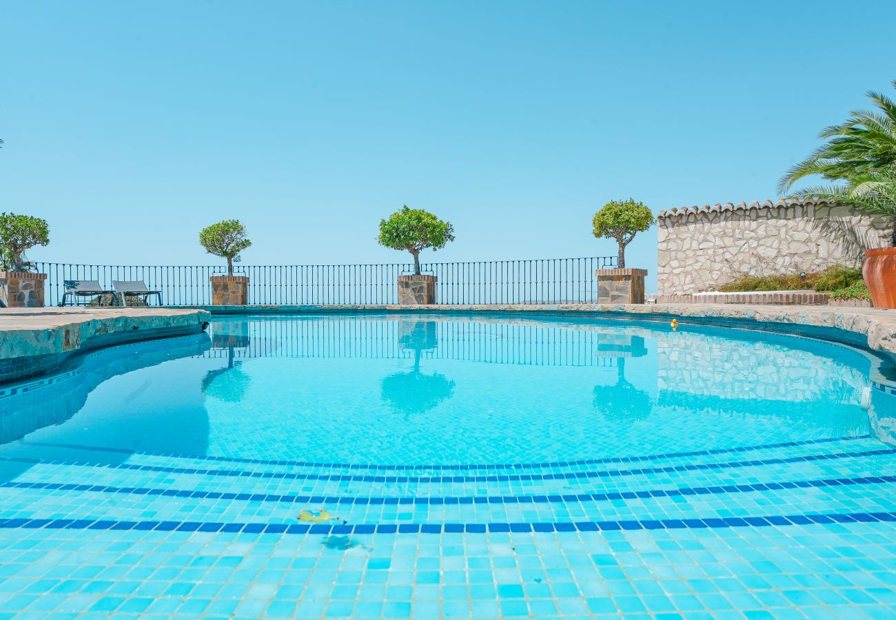 Villa i Benalmádena - Spansk luksus villa med gåafstand til Fuengirola strand 