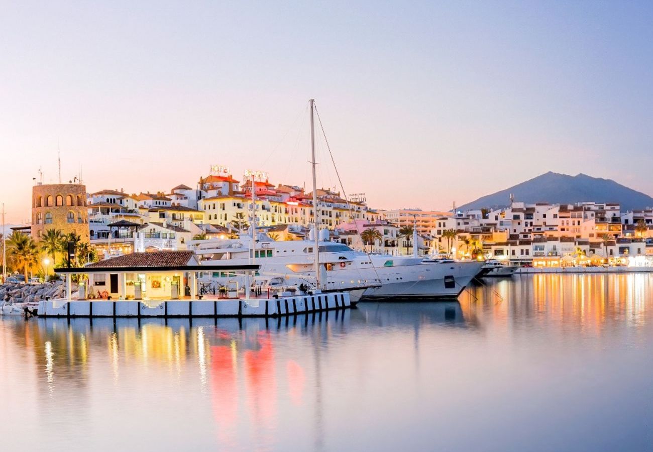 Lejlighed i Mijas - Luksus Penthouse tæt på strand, butikker, golf og fitnesscenter