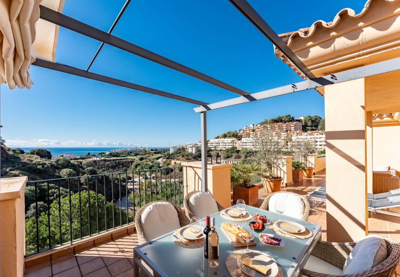 Lejlighed i Mijas - Luksus Penthouse tæt på strand, butikker, golf og fitnesscenter