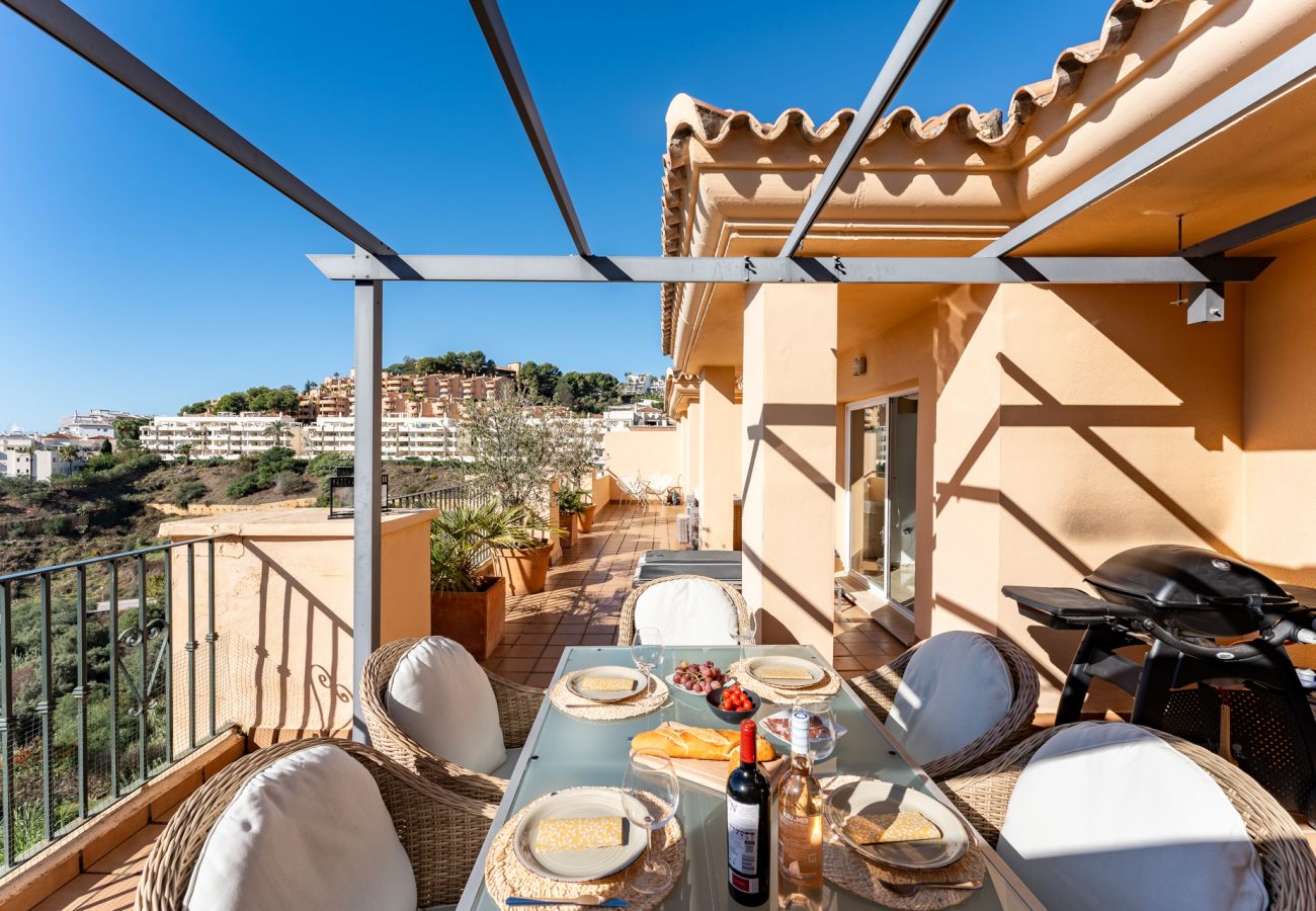 Lejlighed i Mijas - Luksus Penthouse tæt på strand, butikker, golf og fitnesscenter