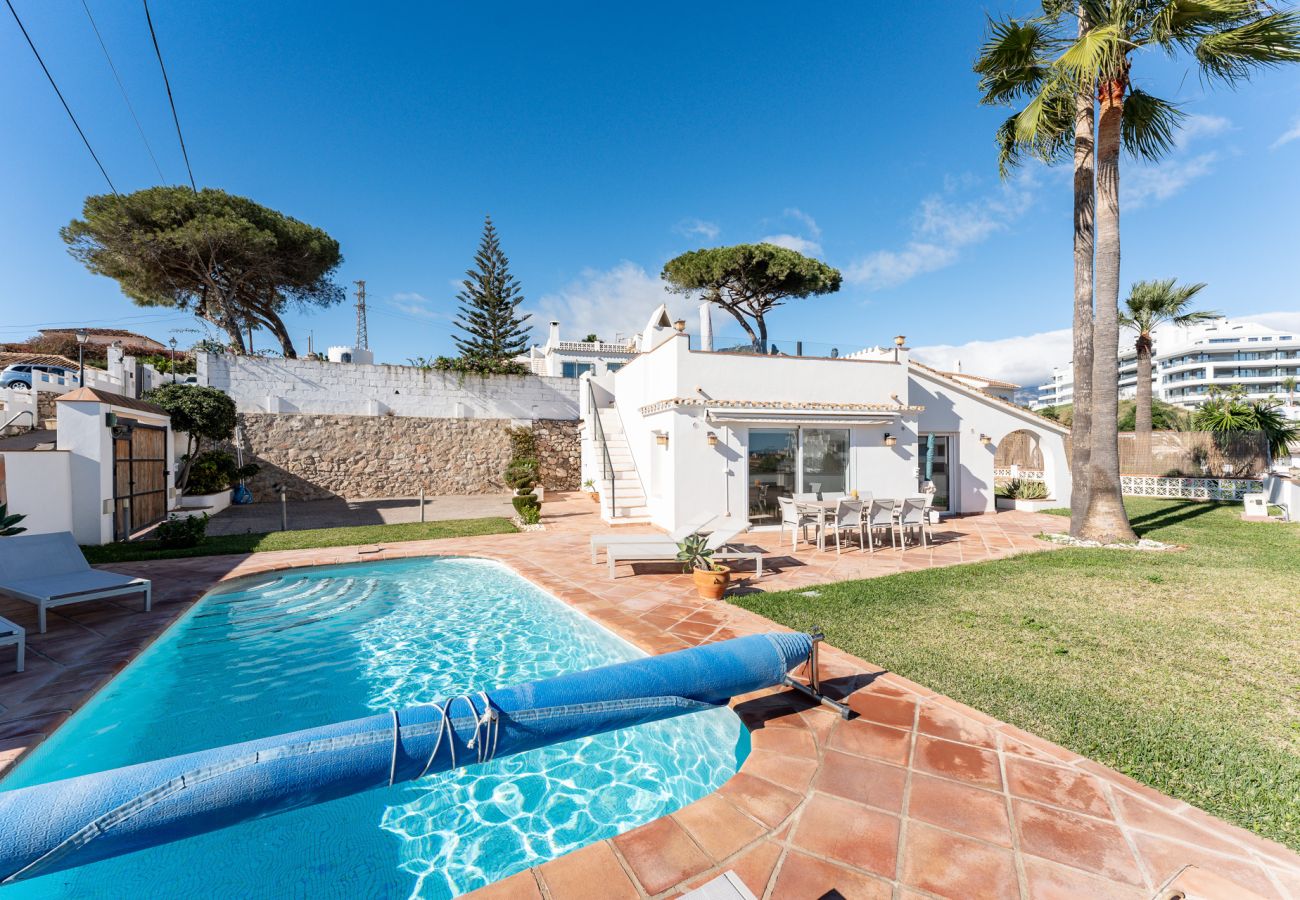 Villa i Mijas Costa - Skøn villa med havudsigt med kun 7 minutters gang til Fuengirola Strand