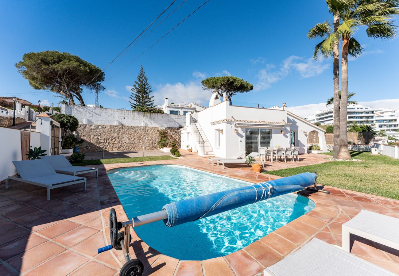 Villa i Mijas Costa - Skøn villa med havudsigt med kun 7 minutters gang til Fuengirola Strand