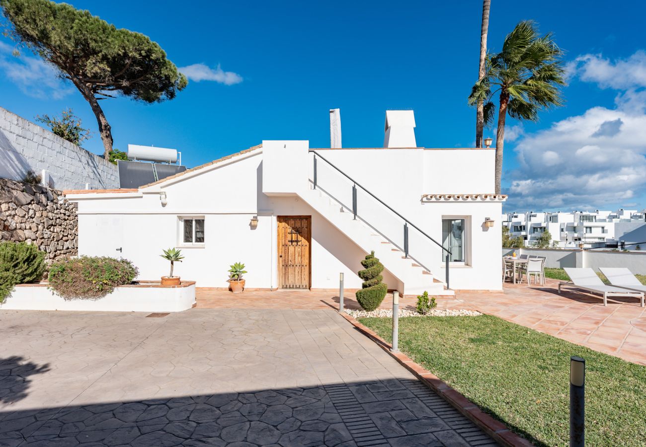 Villa i Mijas Costa - Skøn villa med havudsigt med kun 7 minutters gang til Fuengirola Strand