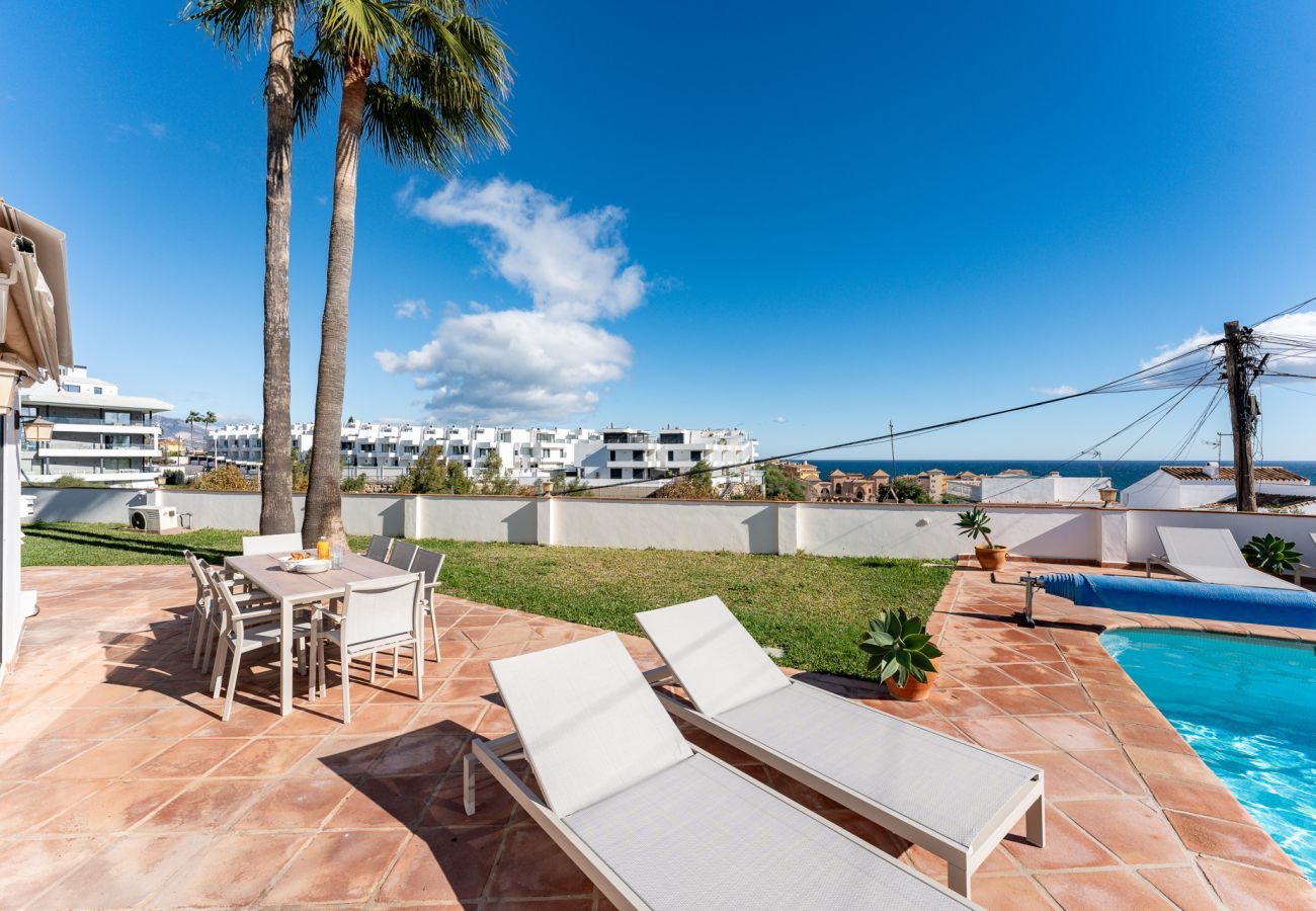 Villa i Mijas Costa - Skøn villa med havudsigt med kun 7 minutters gang til Fuengirola Strand