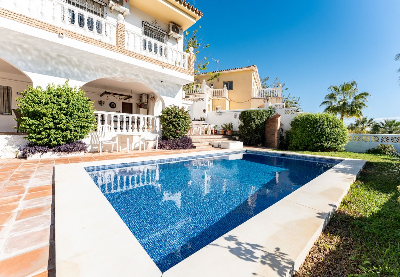 Villa en Benalmádena - Villa española Altea en Benalmádena, cerca de la playa