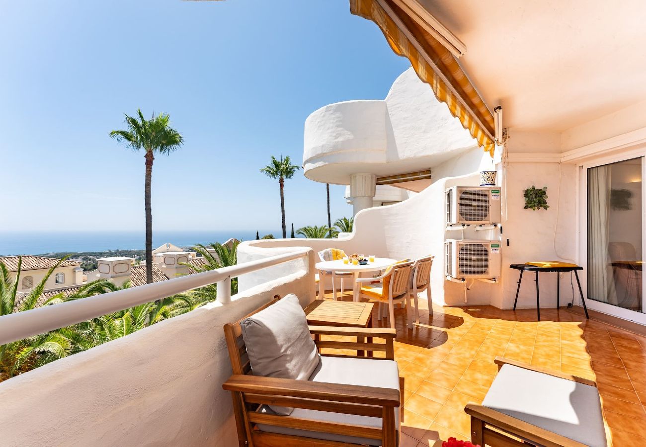 Apartamento en Mijas Costa - Encantadora vista al mar en Mijas, a pie excelentes restaurantes