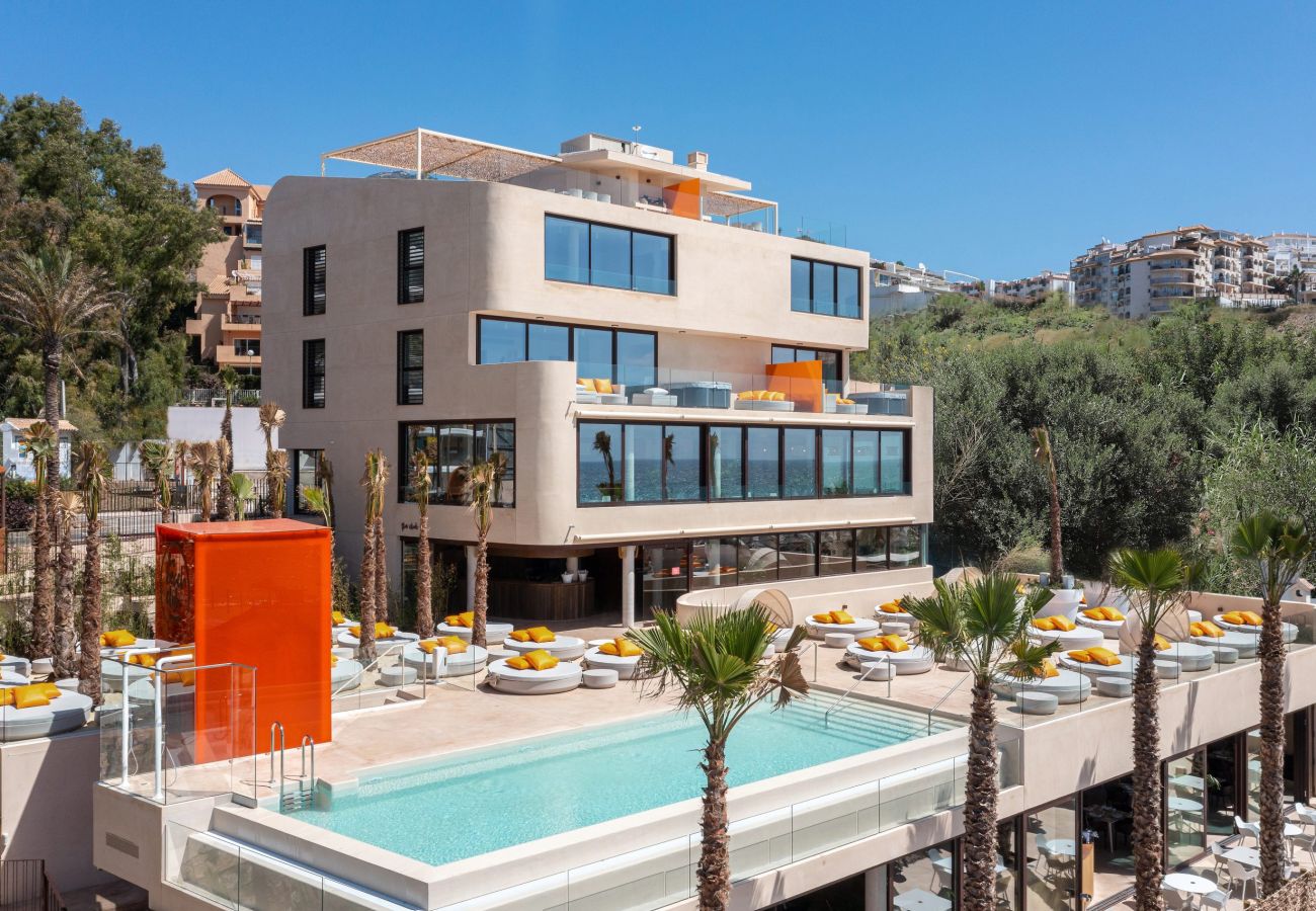 Villa en Benalmádena - Villa Luxury, fácil paseo a la playa de Fuengirola