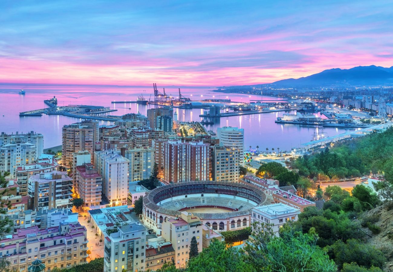 Casa adosada en Málaga - Preciosa casa adosada con vistas a montañas en Mijas Golf