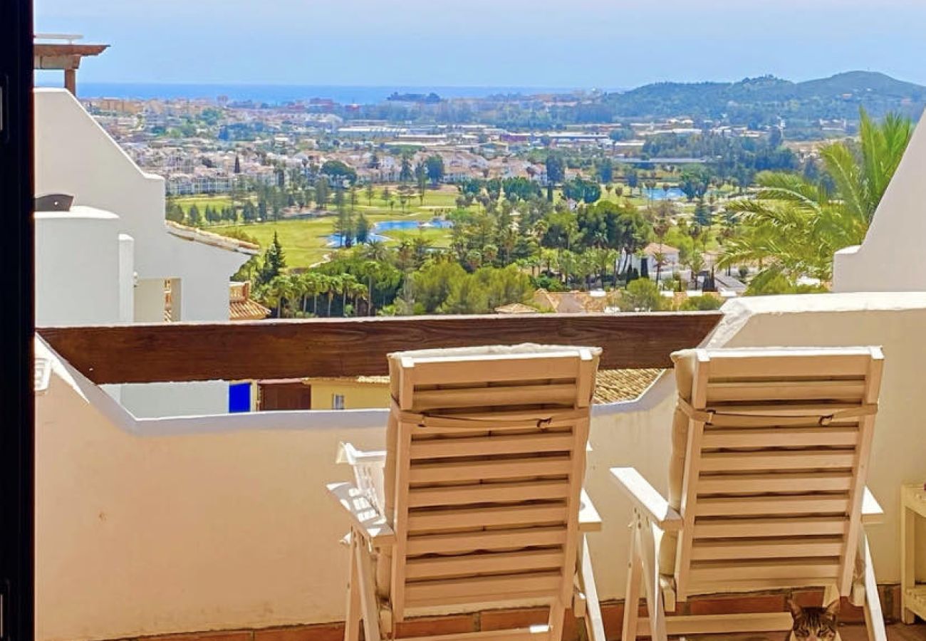 Apartamento en Mijas - A 4 minutos a pie de restaurantes y minimercado. 15min. conducir hasta la playa de Fuengirola