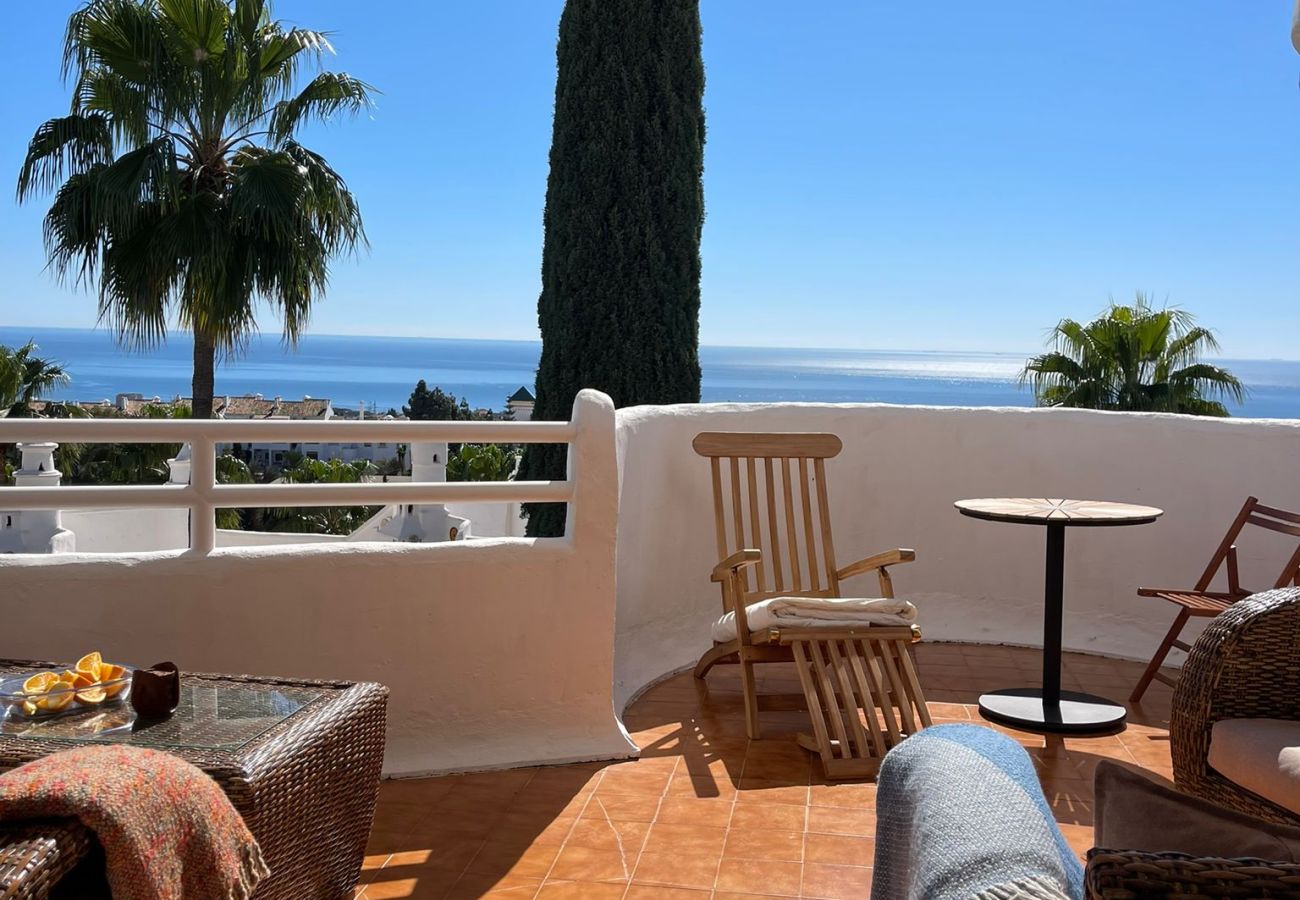 Apartamento en Mijas Costa - Mágica vista al mar con facil pie a restaurantes, gimnasio y golf