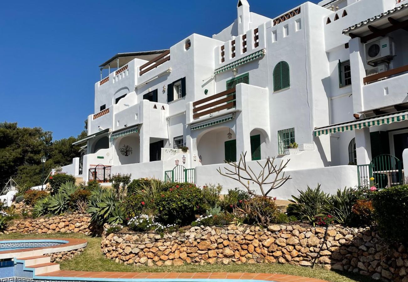 Townhouse in Benajarafe - House with sea view in first line beach, few steps to the pool