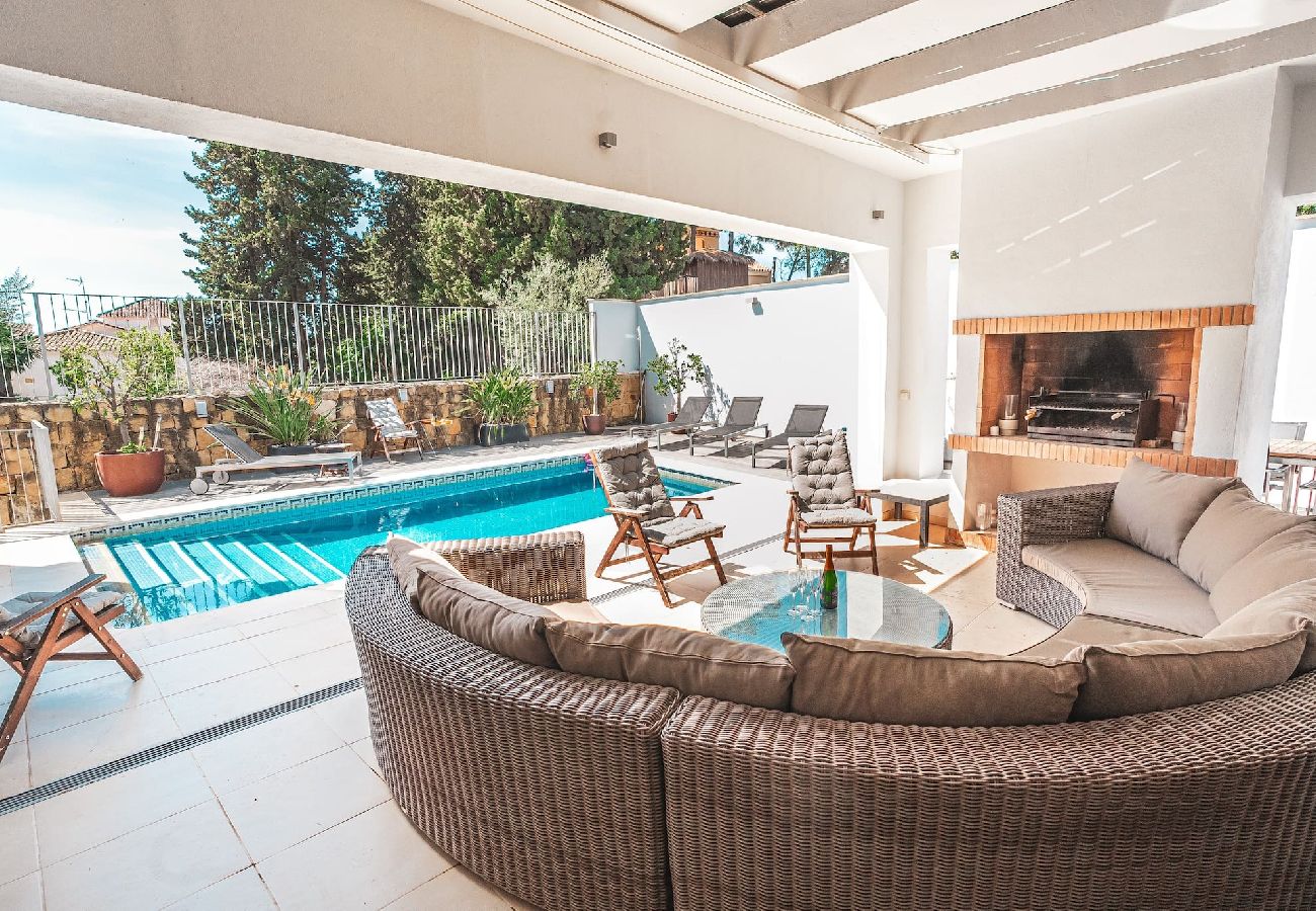 Villa in Marbella - Villa in Marbella town with easy walking distance to the beach