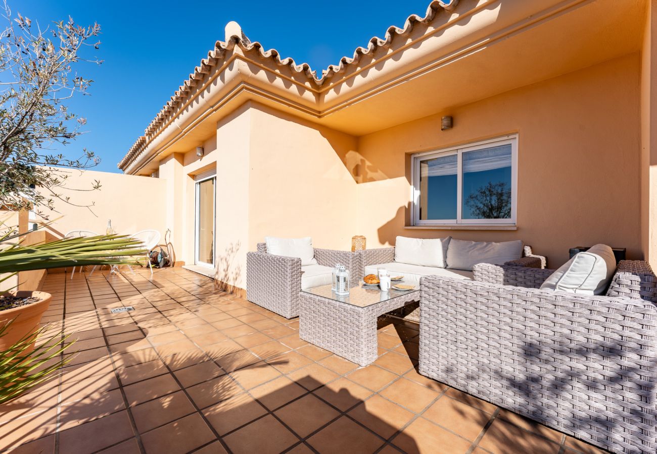 Apartment in Mijas - Luxury Penthouse close to Beach, Shops, Golf and Gym