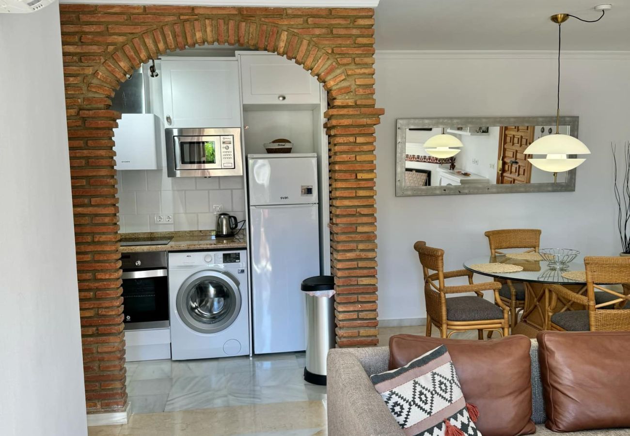 Apartment in Mijas - Charming Andalucian condo in Puebla Aida