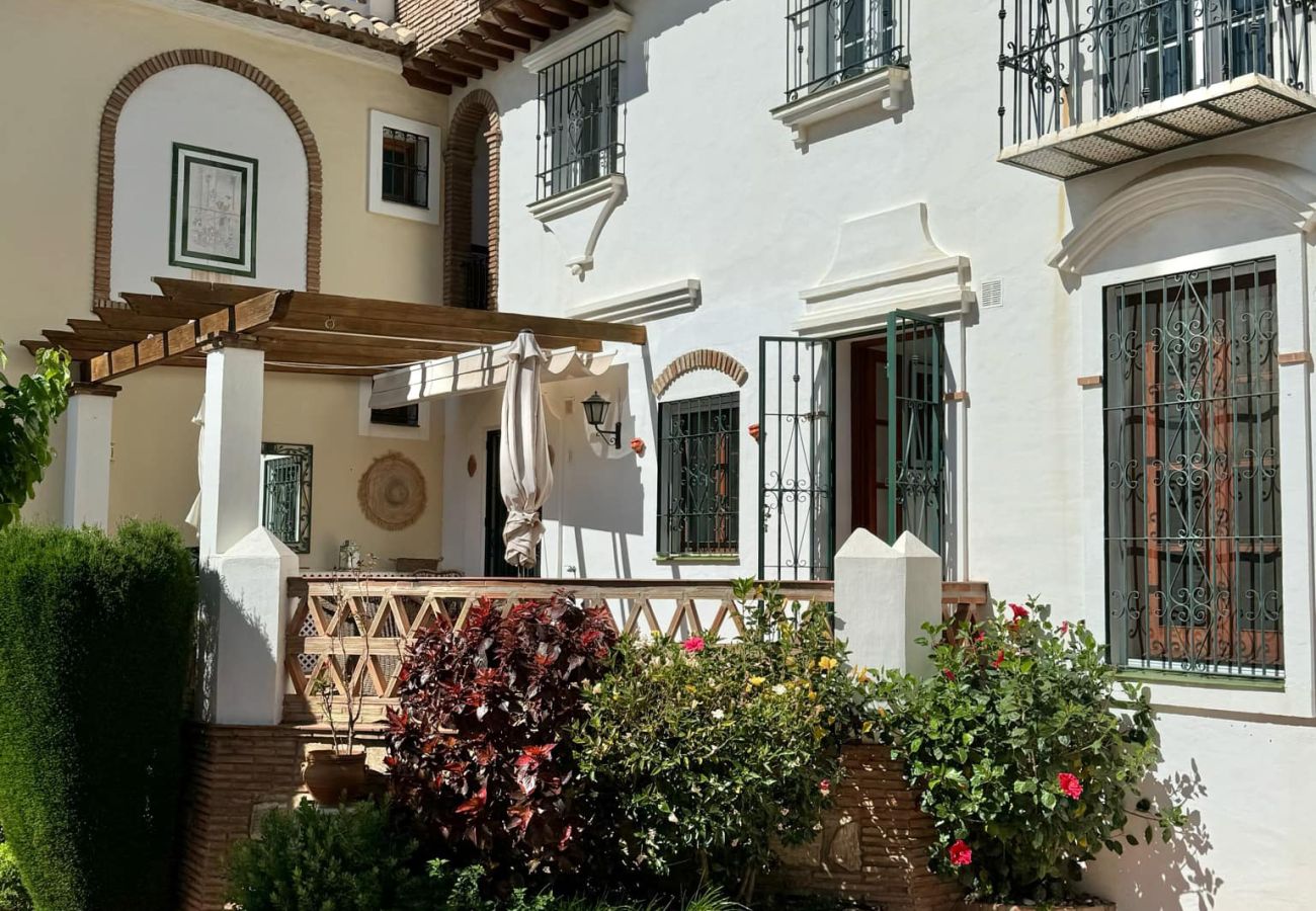 Apartment in Mijas - Charming Andalucian condo in Puebla Aida