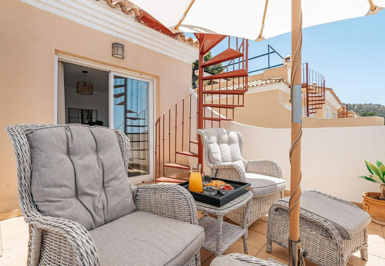 Townhouse in Mijas Costa - Newly renovated Townhouse with Sea view and Rooftop with Jacuzzi