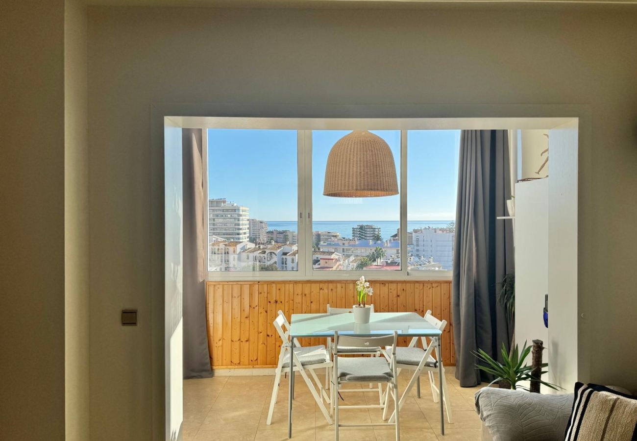 Apartment in Fuengirola - Yucas Sea view, easy walk to beach, shops and restaurants